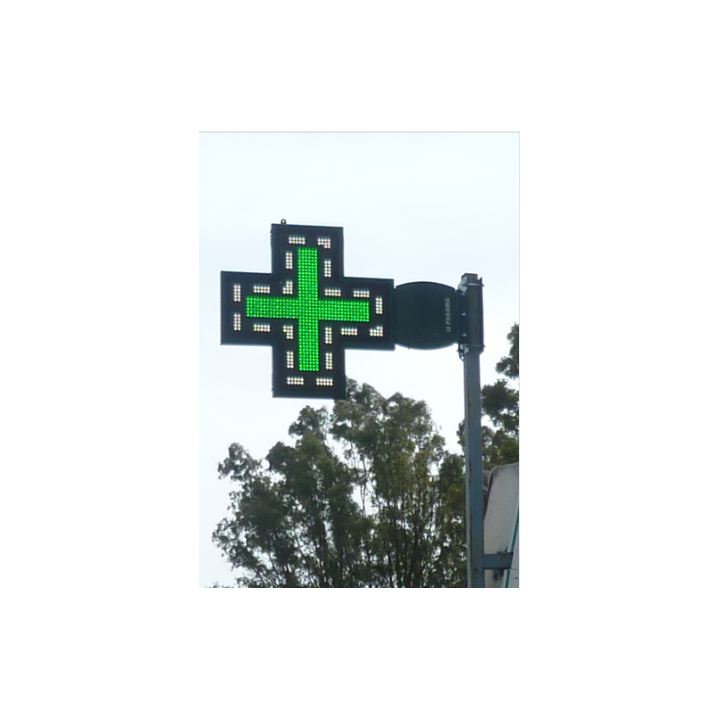 Platine de clamage fixation croix pharmacie mât