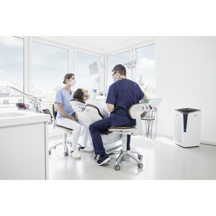 vue d'un cabinet de dentiste équipé avec le purificateur d'air AF 100 H13