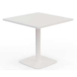 vue de la table carrée blanche ELOISE